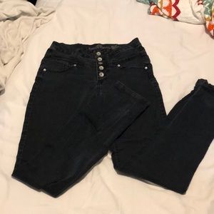 Black high rise jeans
